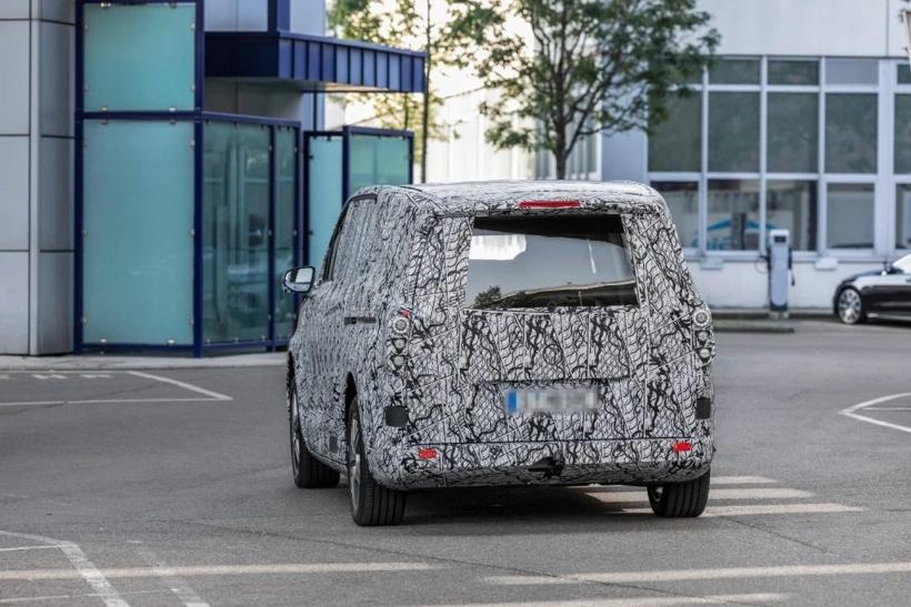 mercedes-benz-vans-3.webp