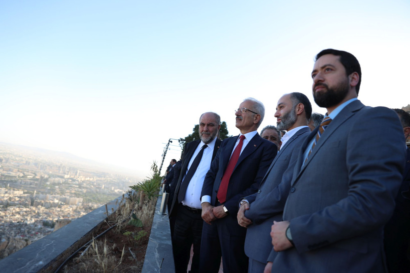 aa-20250422-37716216-37716213-ulastirma-ve-altyapi-bakani-abdulkadir-uraloglu-samda.jpg