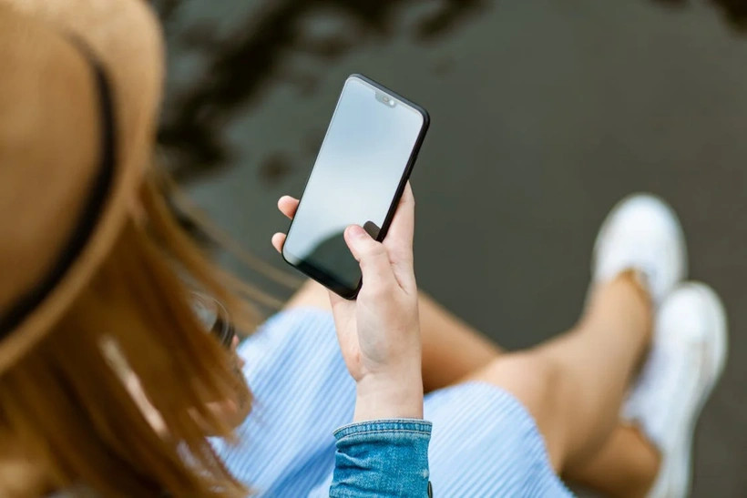 akilli-telefon-kucuk.webp