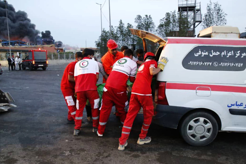 aa-20250426-37760926-37760923-iranin-bender-abbas-limanindaki-patlamada-can-kaybi-5e-yarali-sayisi-700e-yukseldi.jpg