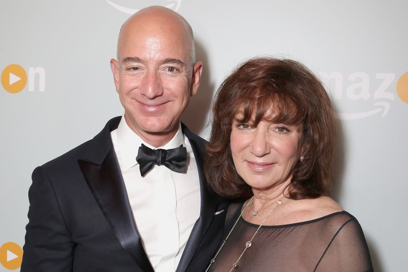 jeff-bezos-jackie-bezos-sunset-tower-hotel-west-hollywood-2016-081425-95e4d30b8e964967a4f0231e2d1b82fc.jpg