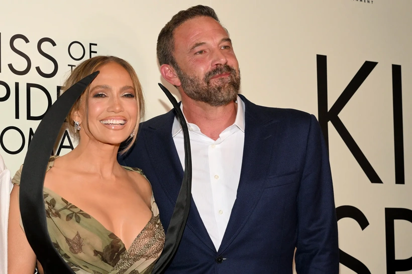 jennifer-lopez-ben-affleck-bir-arada.webp