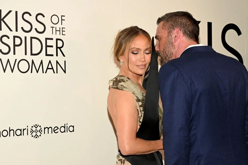 jennifer-lopez-ben-affleck.webp