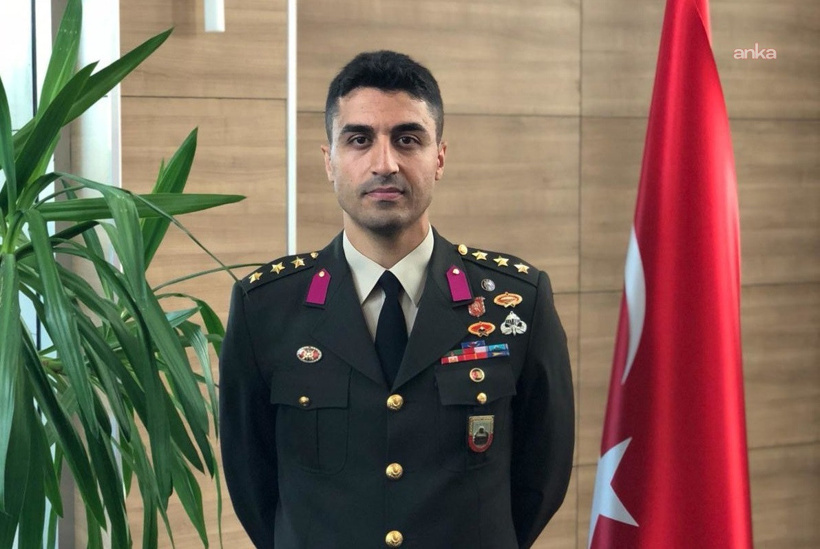 Son Dakika | Kılıçlı yemin sonrası ihraç edilmişlerdi: 3 komutan göreve geri dönüyor - Resim : 3