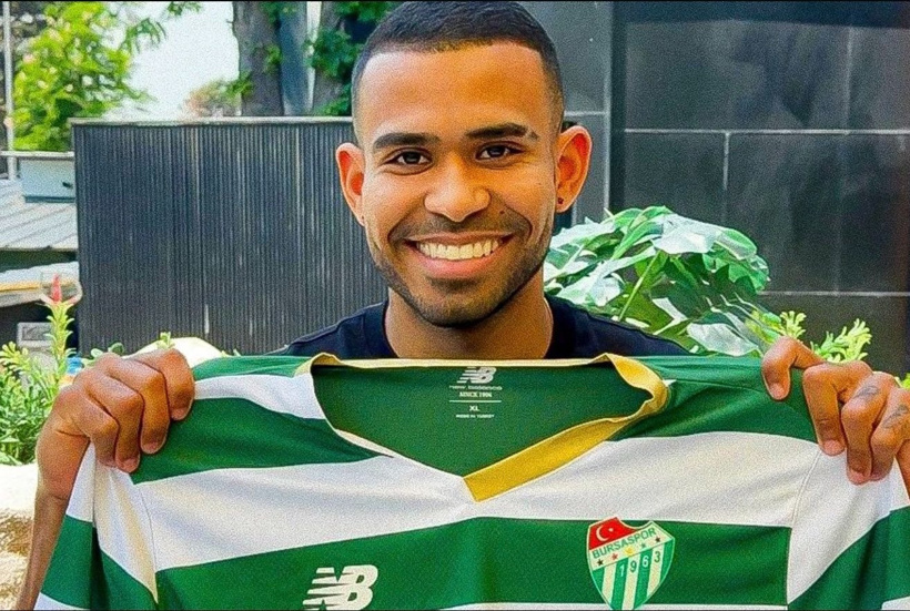 Bursaspor ilk yabancı transferini duyurdu - Resim : 3