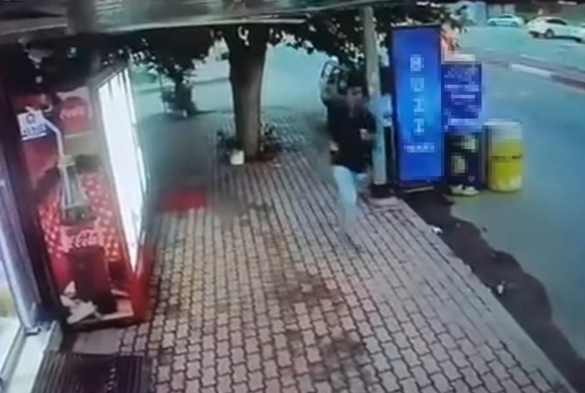 3 kişiyi bıçaklayan zihinsel engelli "Oyun bitti" diyerek teslim oldu - Fotoğraf: 6