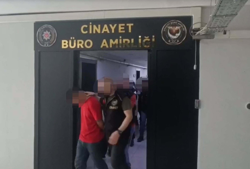 15 yaşındaki Ayaz'ın ölüme gittiği görüntüler ortaya çıktı! Konum atıp çağırdılar kurşun yağdırdılar - Resim : 5