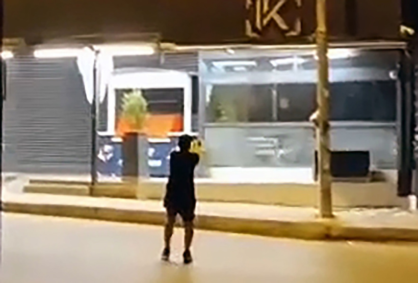 İş yerine kurşun yağdıran 2 çocuk tutuklandı: Biri ateş etti diğeri videoya çekti - Resim : 3