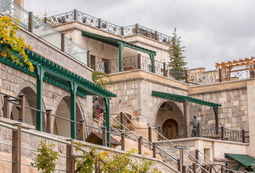 Kapadokya'daki dünyaca ünlü otel icradan satışta: Bedeli dudak uçuklattı - Resim : 2