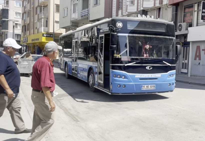 Toplu taşımaya zam geldi: 37 liradan 50 liraya çıkardılar - Resim : 1