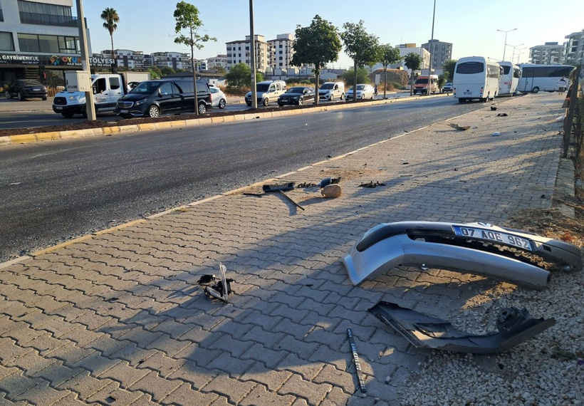 Kazaya yardıma koşan belediye işçisi araçtan oğlunun cenazesini çıkardı - Fotoğraf: 5