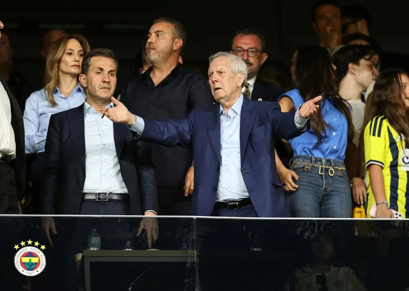 Aziz Yıldırım'ı çıldırtan olay: Lyon maçındaki skandal ortaya çıktı - Resim : 1
