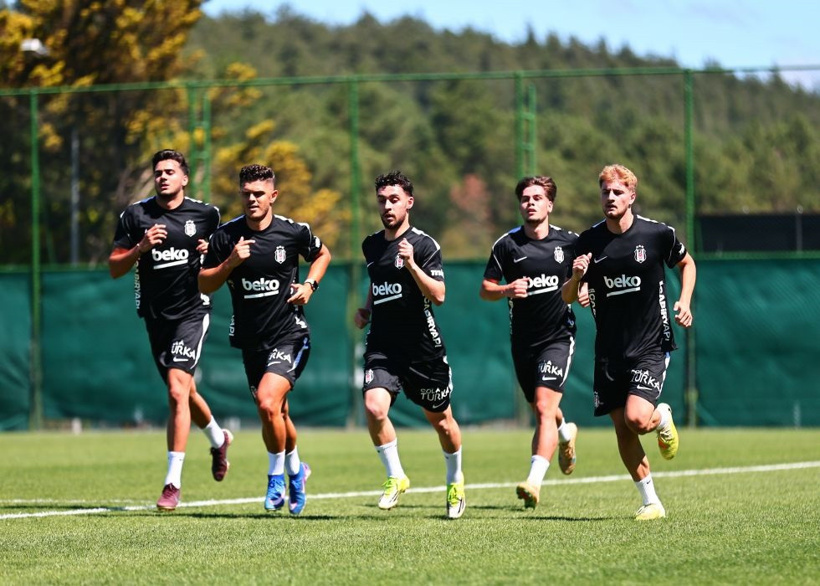 Beşiktaş sessiz sedasız başladı - Resim : 1