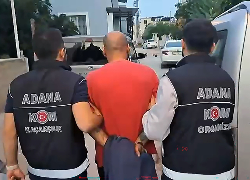 120 adrese eş zamanlı baskın! Örgüt elebaşının da aralarında olduğu 73 kişi tutuklandı - Resim : 2