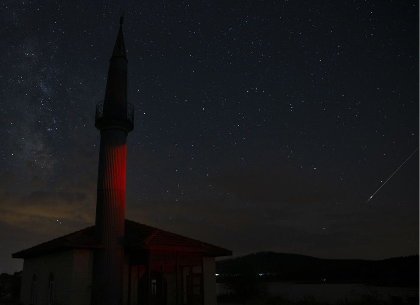 Türkiye'nin üzerine adeta ışık yağdı: Perseid meteor yağmuru nefes kesti - Fotoğraf: 5
