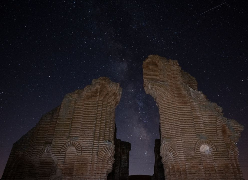 Türkiye'nin üzerine adeta ışık yağdı: Perseid meteor yağmuru nefes kesti - Fotoğraf: 13