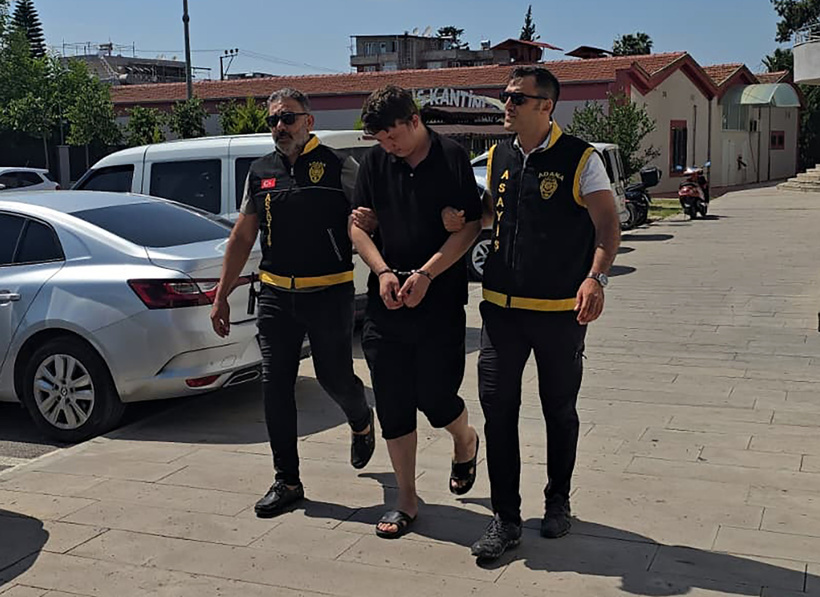 33 yıl hapisle aranan firari yakalandı! Kolundaki dövme ele verdi - Resim : 1