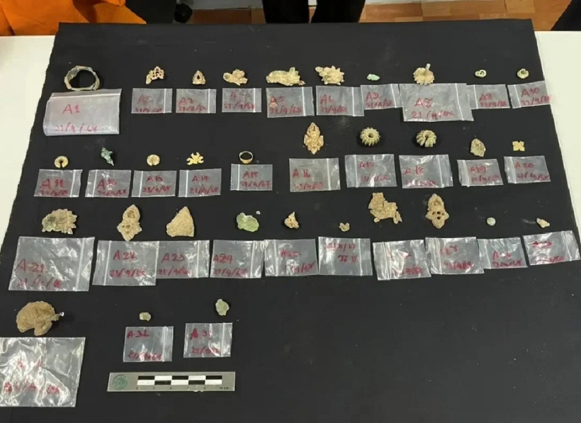 Plaka plaka tam 33 altın parça yatan Buddha'nın altından çıktı - Resim : 3