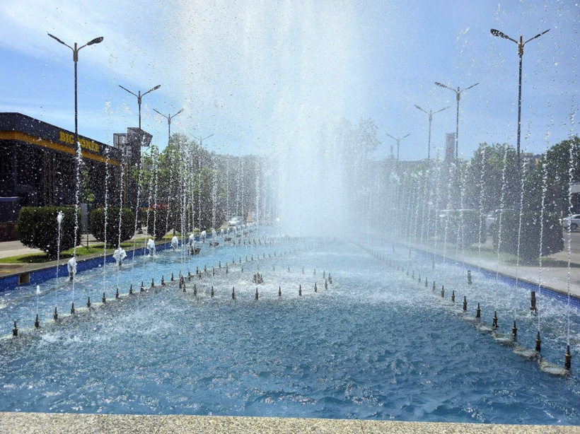 Sıcaklık 48 dereceye dayanacak! Okullar tatil edildi, metro seferleri yavaşladı - Fotoğraf: 7