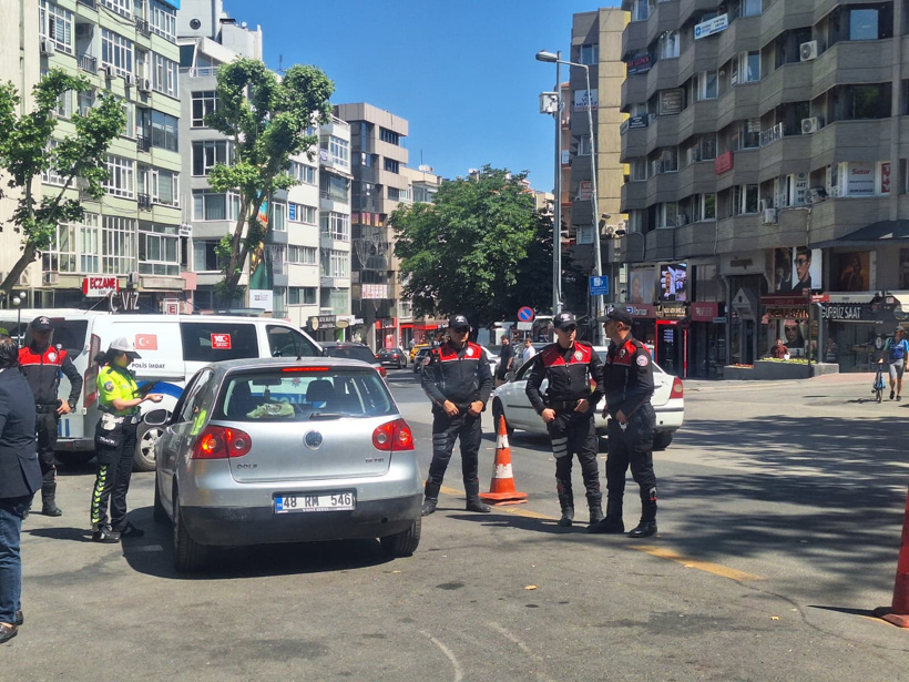 Ankara'da adım başı çevirme! NATO Zirvesi için polis denetimleri başladı - Resim : 1