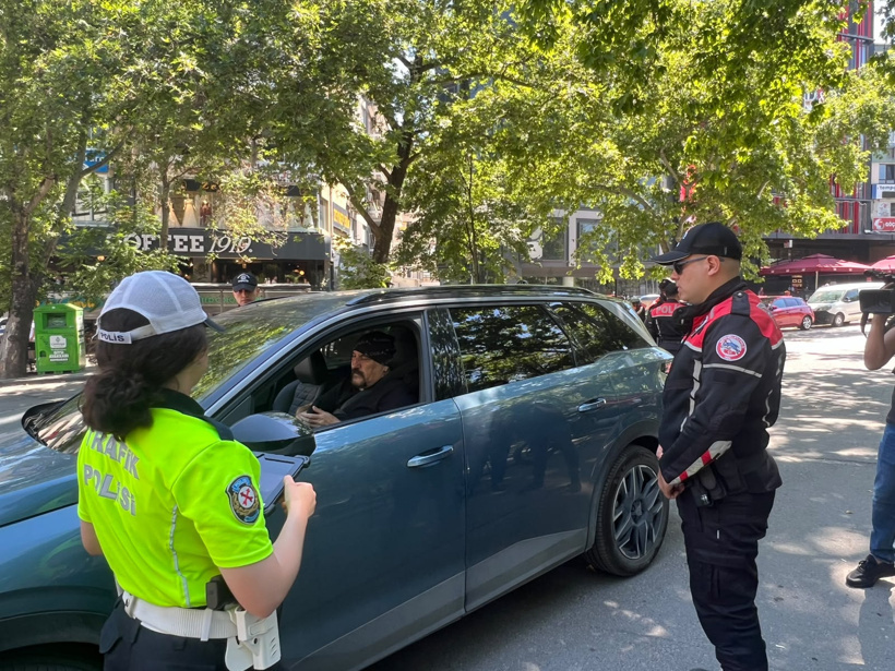Ankara'da adım başı çevirme! NATO Zirvesi için polis denetimleri başladı - Resim : 2