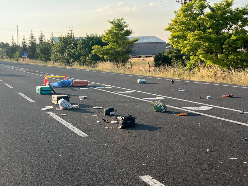 Almanya'dan Kayseri'ye gidiyorlardı! Feci kazada 3 kişi hayatını kaybetti - Resim : 5