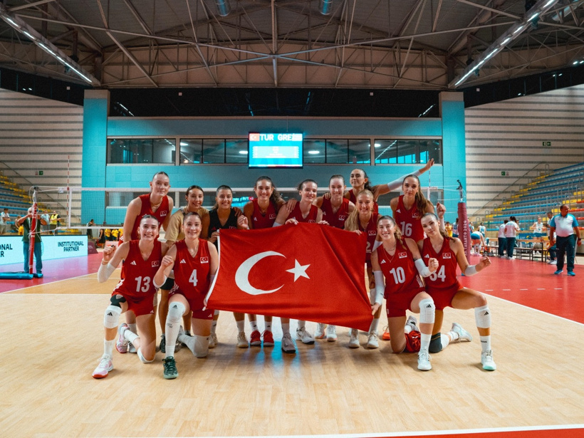 Milliler şov yaptı: Yunanistan'a sahayı dar ettik! - Fotoğraf: 5