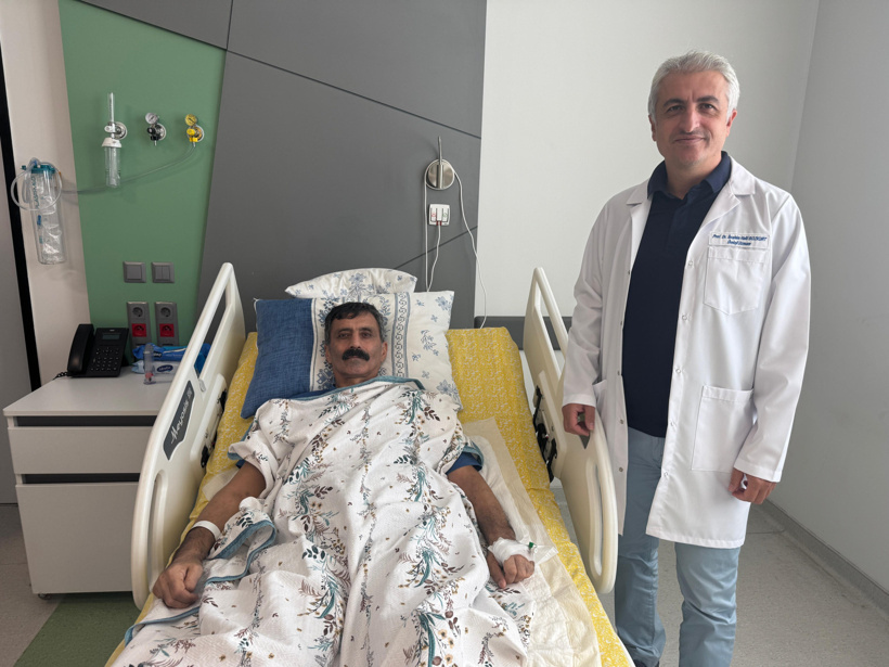6 yıl boyunca doktora gitmedi: Ameliyat masasında 2 buçuk kiloluk kitle çıktı! - Resim : 4