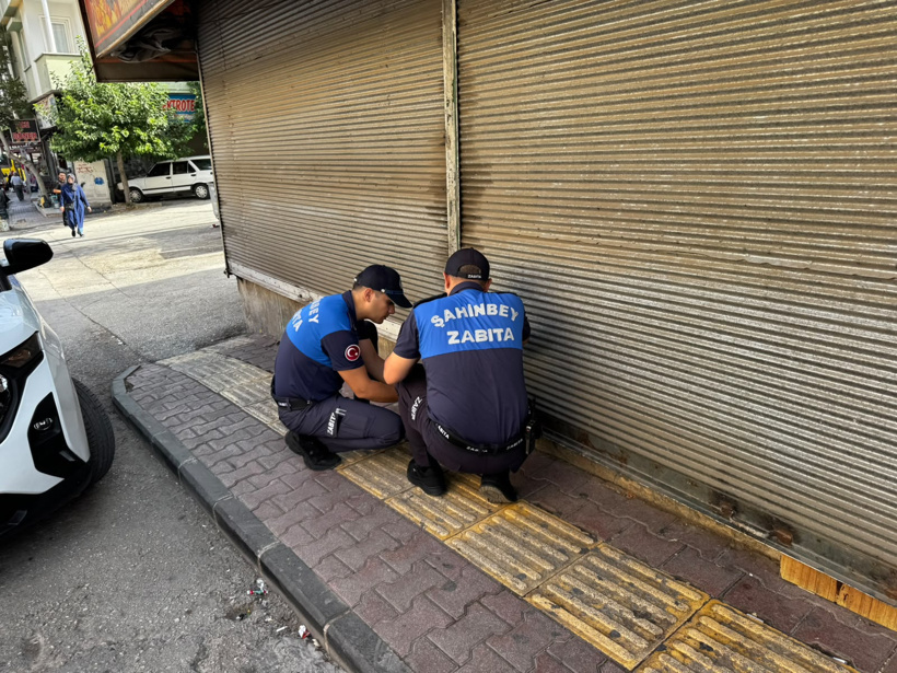 Tarihi geçmiş ürün satan marketlere 3 gün kilit vuruldu - Resim : 2