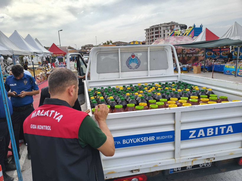 Gıda fuarında bile sahtecilik yapmışlar! Hepsine el konuldu - Resim : 4