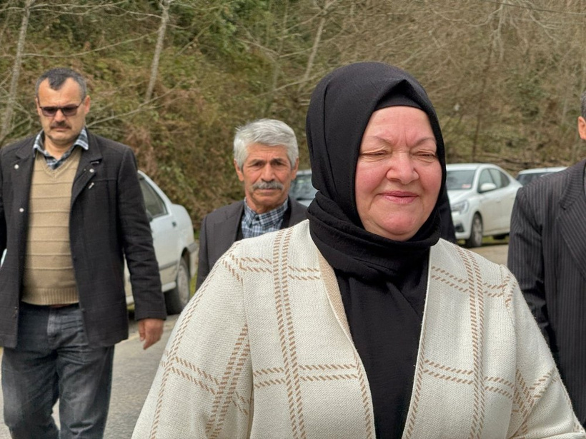Moldovalı gelin, köye muhtar adayı oldu... Kapı kapı dolaşıp destek istiyor