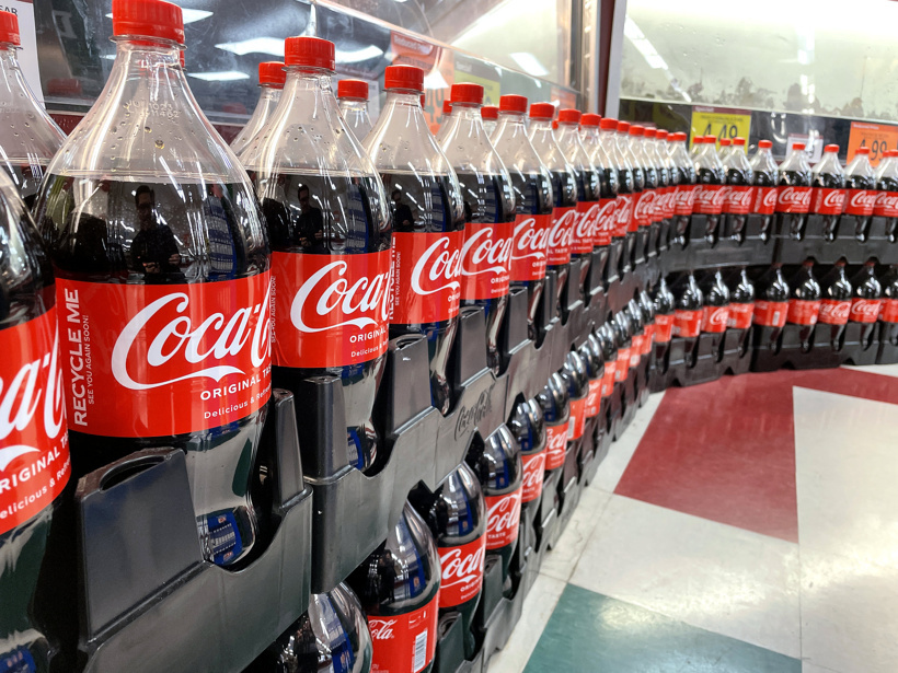 2024/04/09/coca-cola.jpeg