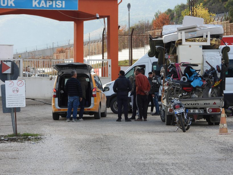 yayladagi-hudut-kapisindaki-hareketlili-468278-138430.jpg
