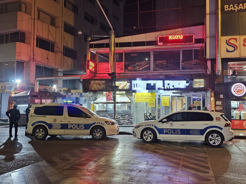 adana-calistigi-kebapcida-silahli-sald-463735-158479.jpg