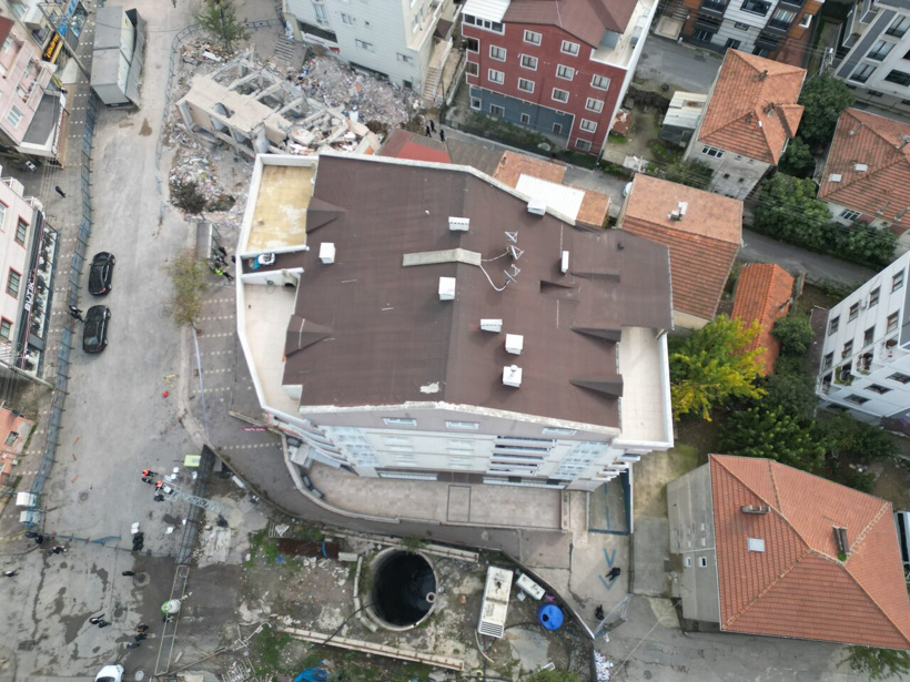 gebzede-yikilan-binanin-yakinindaki-12-992362-294458.jpg