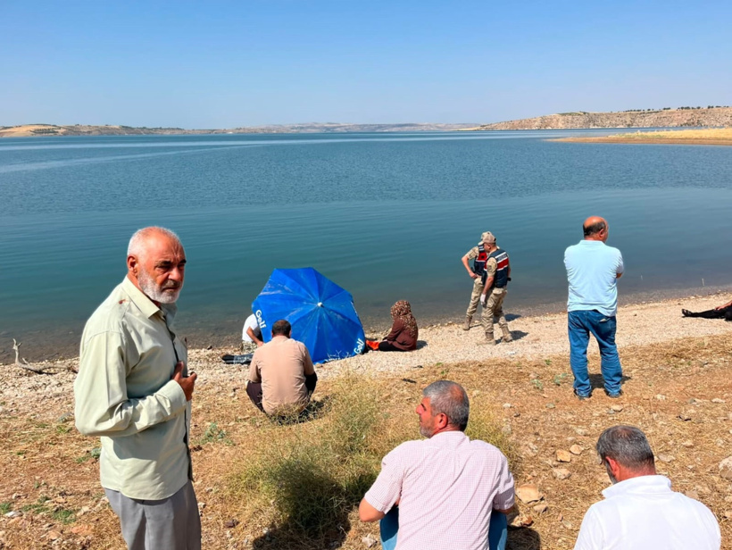 Fırat Nehri 6 yaşındaki Ada'nın sonu oldu: Kurtarmaya çalışan da can verdi - Resim : 1