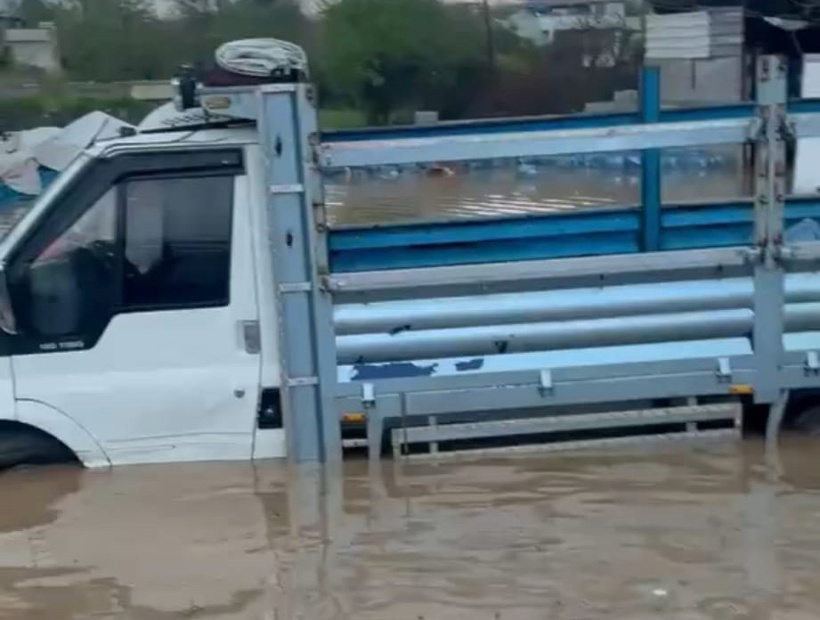 gaziantepte-saganak-sonrasi-yollar-gole-1266926-377150.jpg