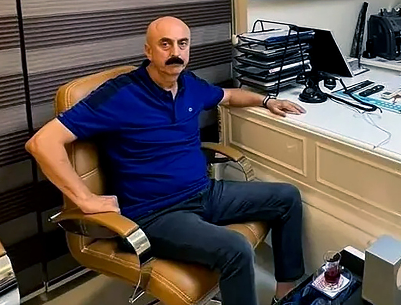 Adana'da gündüz vakti infaz: Ünlü kuyumcu hayatını kaybetti - Resim : 1