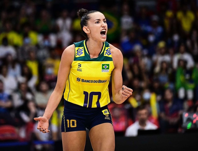 Ünlü voleybolcu seçimde kime oy vereceğini açıkladı - Fotoğraf: 8