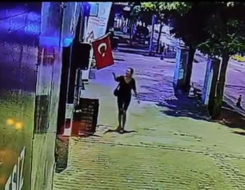 Türk bayrağını yakıp kaçan kadının ifadesi ortaya çıktı! "Şizofrenim" savunması yaptı - Resim : 3