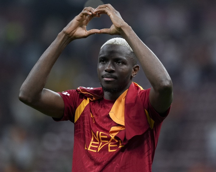 Galatasaray'da Osimhen kararı değişti: Yeni sezona günler kala belli oldu - Resim : 1