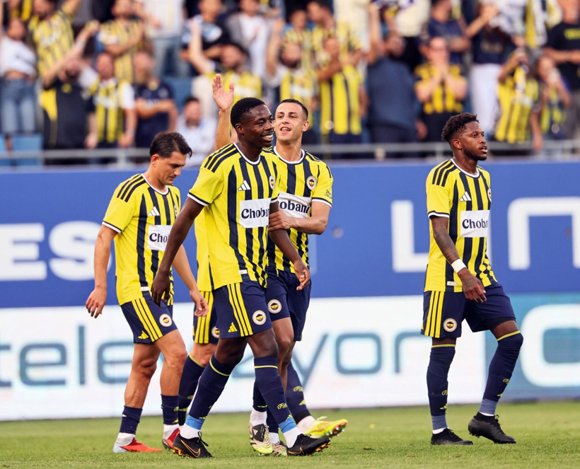 Fenerbahçe'nin yeni 10 numarası belli oldu: Formayı giydi bile - Fotoğraf: 8