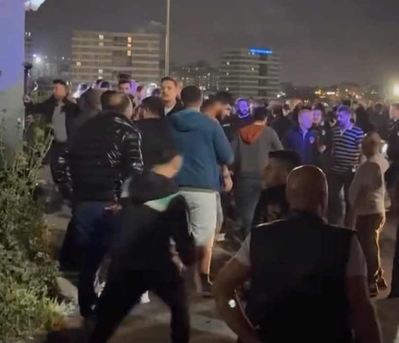 Son Dakika | Bayrampaşa Sebze ve Meyve Hali birbirine girdi: Kavgaya müdahale eden 13 polis yaralı - Resim : 1