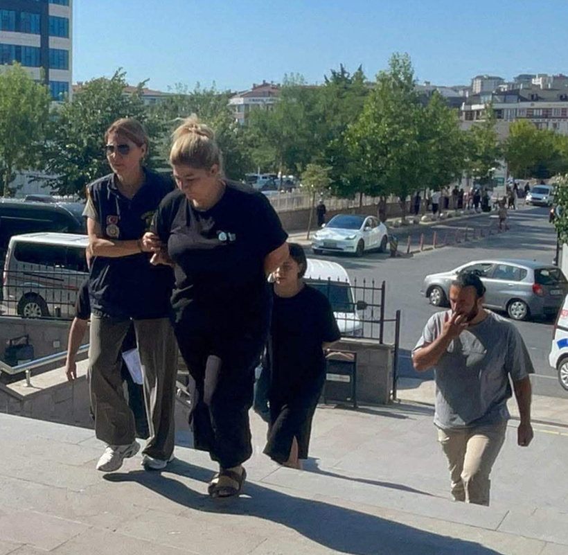 Marketten bebek maması çalan iki kadın tutuklandı - Resim : 3