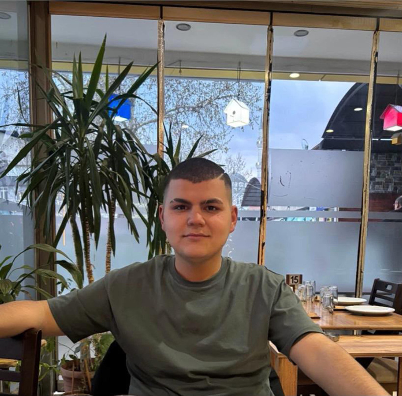 Öldüren 19, ölen 18 yaşında! Düğün sonrası arkadaşını bıçaklayarak katletti - Resim : 1