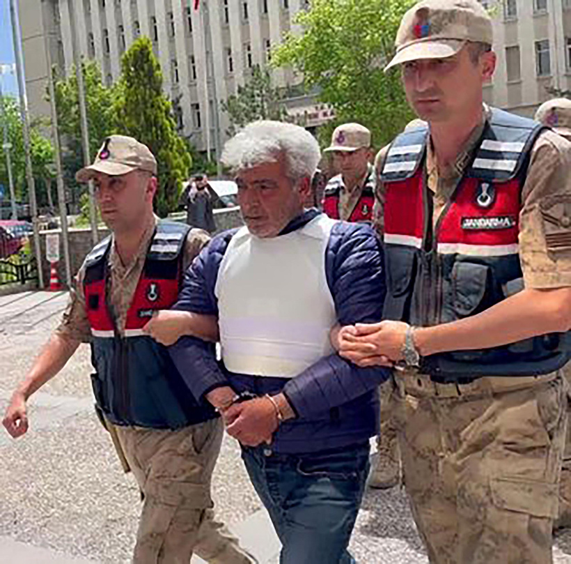 "Fuhşa zorladı" dedi kürekle öldürdü! Mahkemeden indirimli ceza - Resim : 2