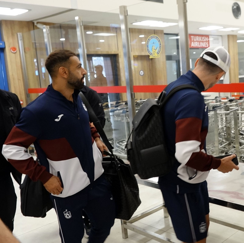 Trabzonspor'u Macaristan'a uğurladılar - Fotoğraf: 6