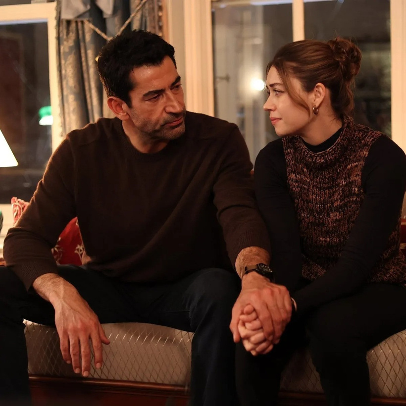 Afra Saraçoğlu ayrılık sebebini açıkladı! Kenan İmirzalıoğlu ile yaş farkı çok konuşulmuştu - Resim : 2