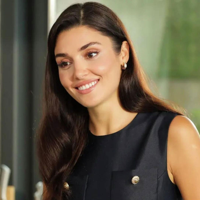 Hande Erçel'in yeni sezon planı belli oldu! Bir de sürprizini açıkladı - Fotoğraf: 7