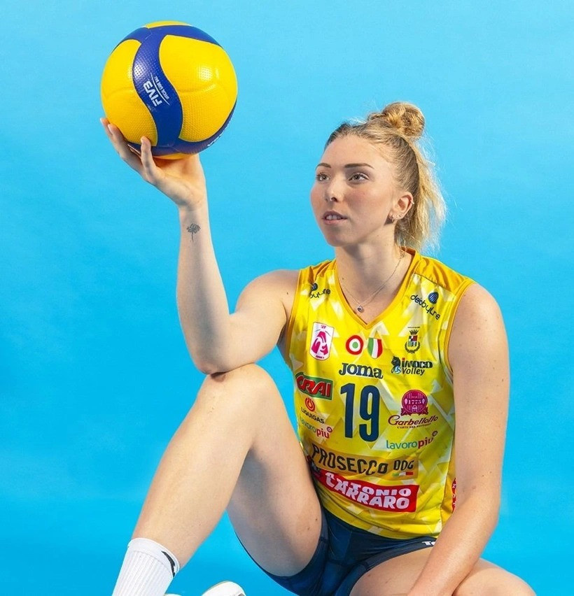 1.92 boyunda artık 25 yaşında: Müthiş koleksiyoncunun Melissa Vargas itirafı - Fotoğraf: 6